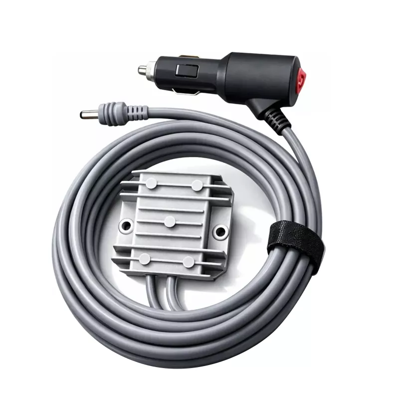 Cavo Starlink Boost da caricabatteria per auto a CC